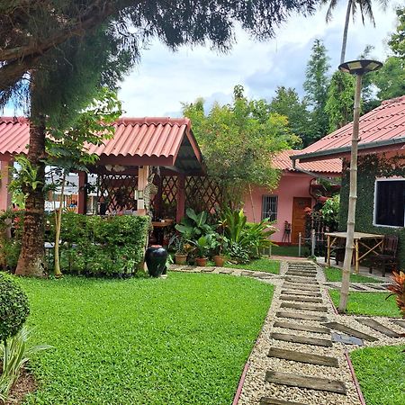 Bed and Breakfast Khuang Na Farmview Мае Чаем Экстерьер фото